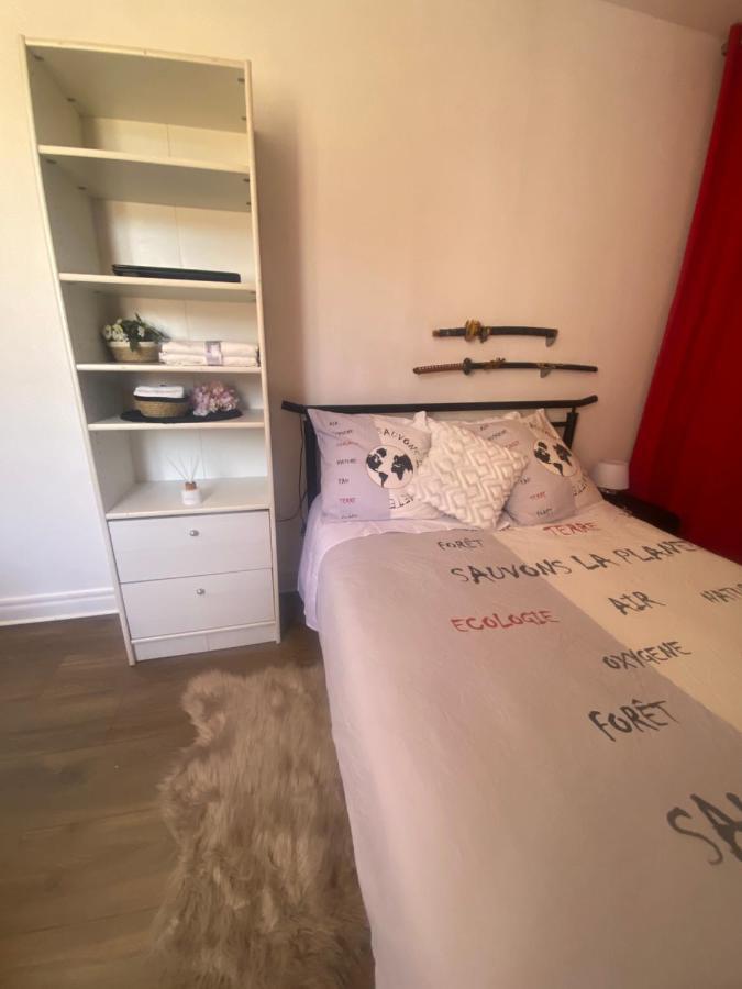 Salle Calme Libourne Eksteriør bilde